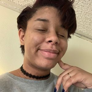 Meet your Posher, Celeste